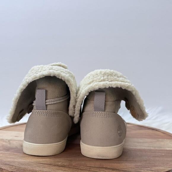 Timberland‎ Shoes Womens Size 7.5 Beige Shearling Lined High Top Winter A1UTJ - Picture 2 of 12